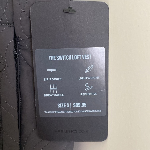 New Fabletics Grey and Black Vest - Picture 4 of 7